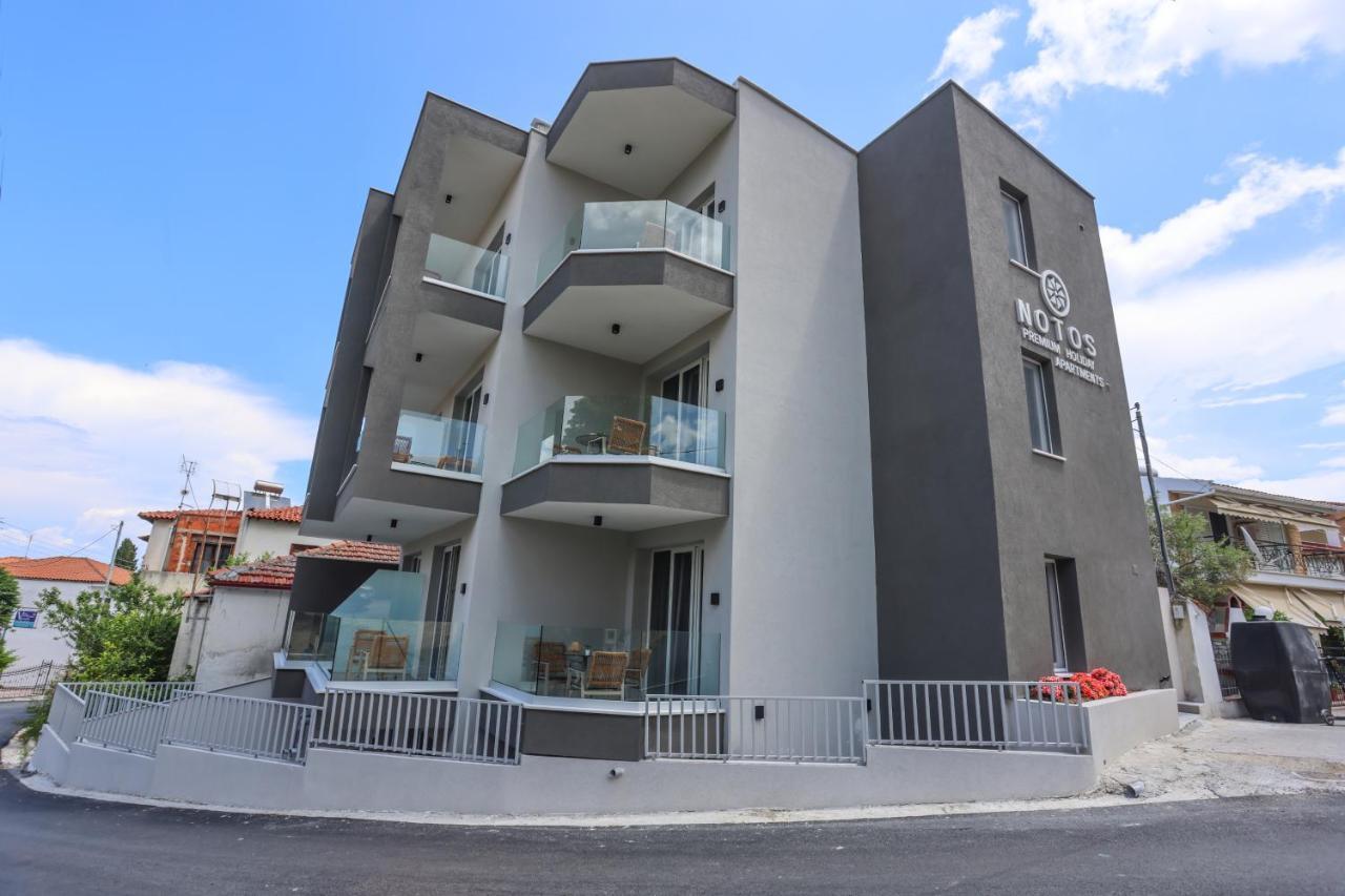 Notos Premium Holiday Apartments Pefkochori Eksteriør billede