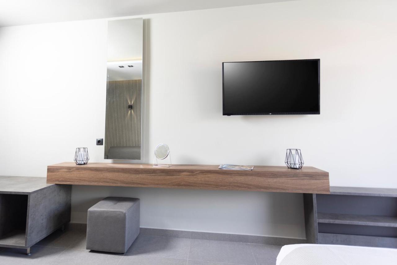 Notos Premium Holiday Apartments Pefkochori Eksteriør billede